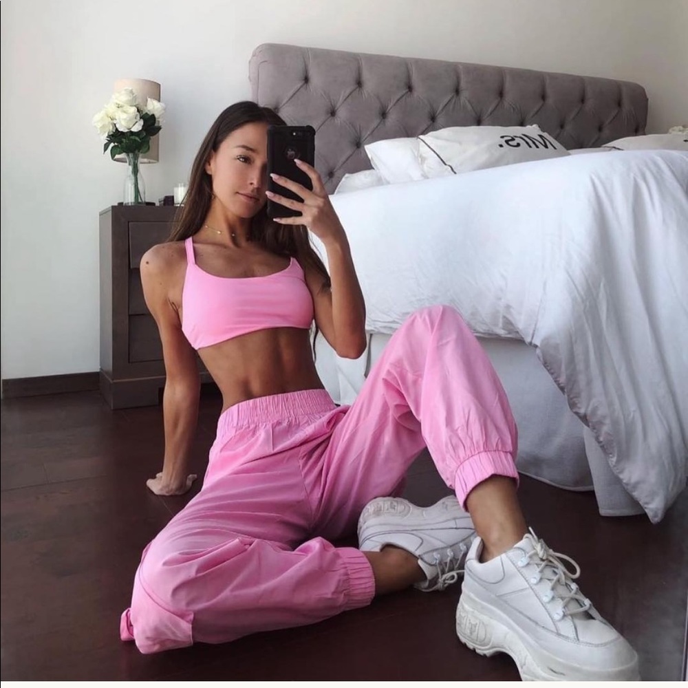Pink Pants and tube top set 🐷 💓🧠